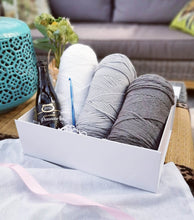 Load image into Gallery viewer, Crochet Blanket - Craft Gift Box + Video Tutorial
